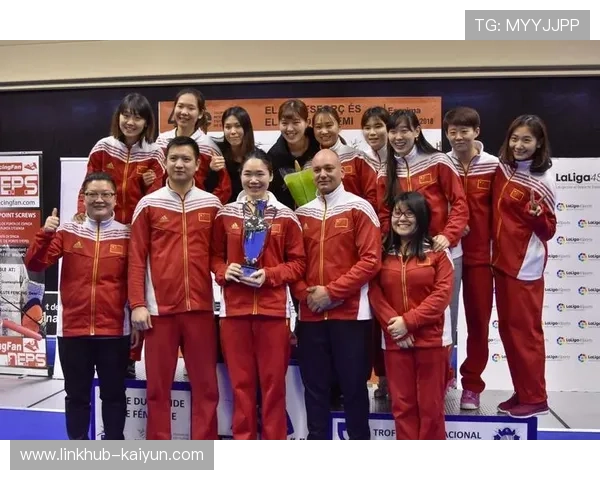 国家队李佳蔓领衔女队,世界杯赛场表现稳健 国家队李佳蔓领衔女队,世界杯赛场表现稳健